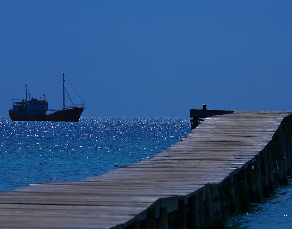 Endlich Horizont - Steg Boot